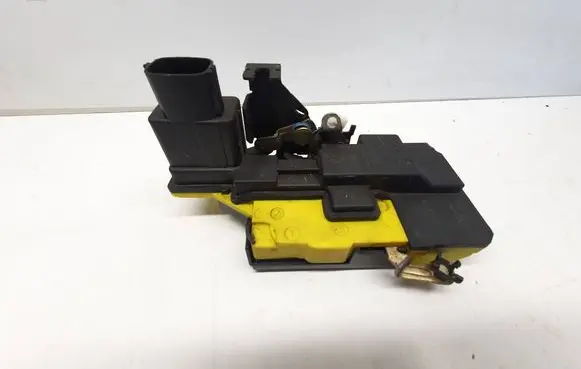 Volvo XC70 Rear door lock