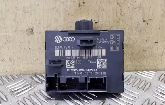 Audi A4 S4 B8 8K Door control unit/module 8K0959795F