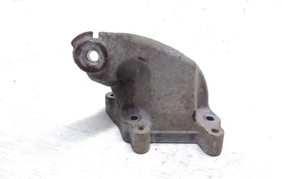 Mercedes-Benz ML W164 Engine mounting bracket A6422233204