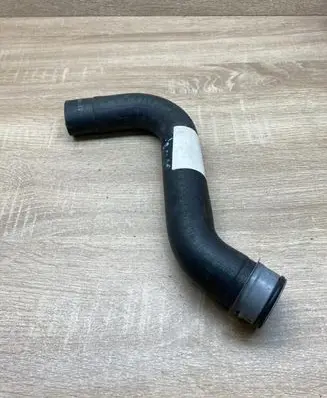 Mercedes-Benz Sprinter W906 Engine coolant pipe/hose A9065012982