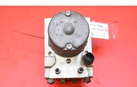 Toyota Avensis Verso ABS Pump 44540-05050