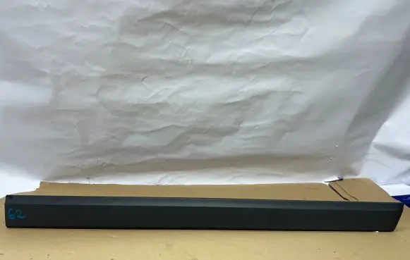 Rear door trim (molding)