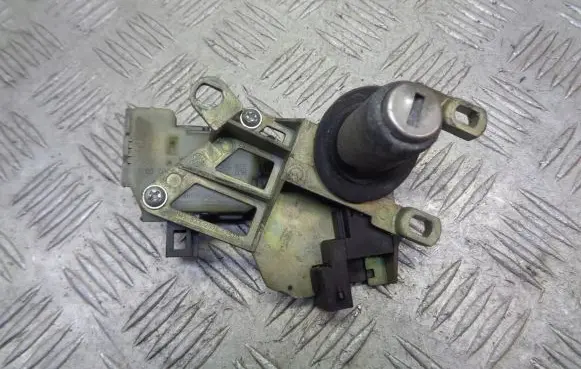 Seat Toledo II (1M) Shock absorber/damper mounting bracket 