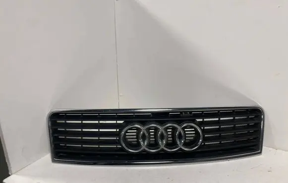 Audi A6 Allroad C5 Front grill 4B0853651F