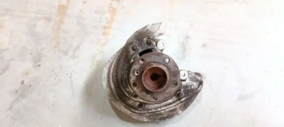 BMW 2 F22 F23 Front wheel hub spindle knuckle 6792285