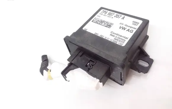 Volkswagen Golf VII Light module LCM 7P6907357A 5WK50370