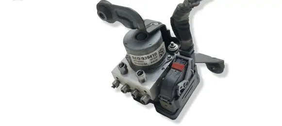 Chrysler Pacifica ABS Pump P68352227AA