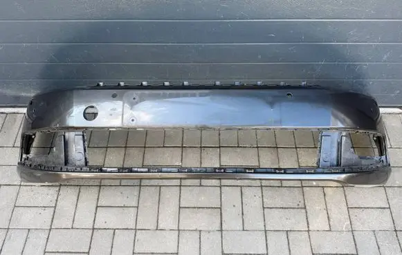 Volkswagen PASSAT B7 Front bumper 3AA807221
