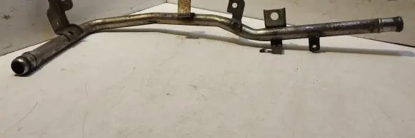 Nissan X-Trail T30 Engine coolant pipe/hose