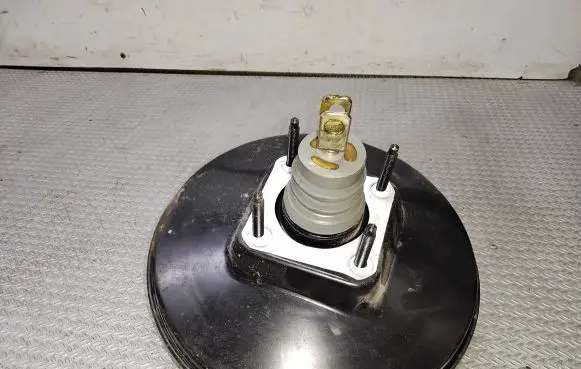 Mazda 3 I Brake booster BP4L43950B