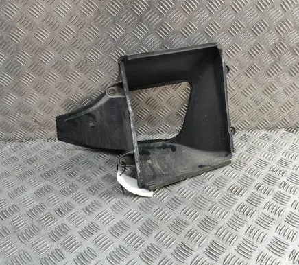 Maserati Levante Air intake duct part 670031969