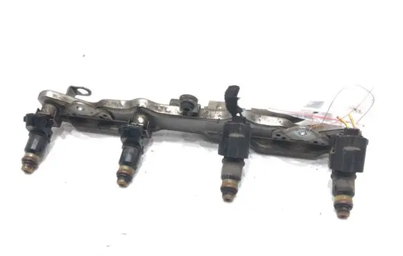 Honda CR-V Fuel main line pipe