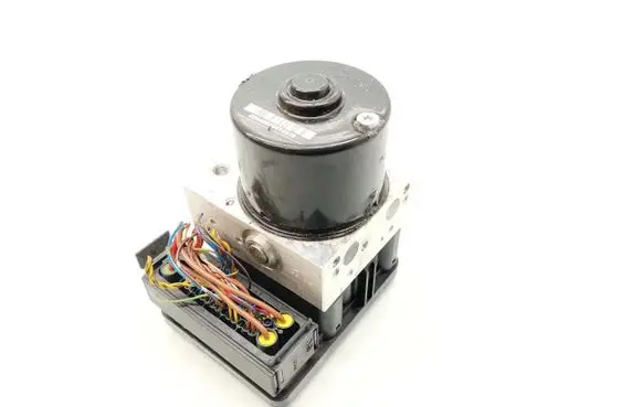 BMW 3 E90 E91 ABS Pump 6789301 6789300