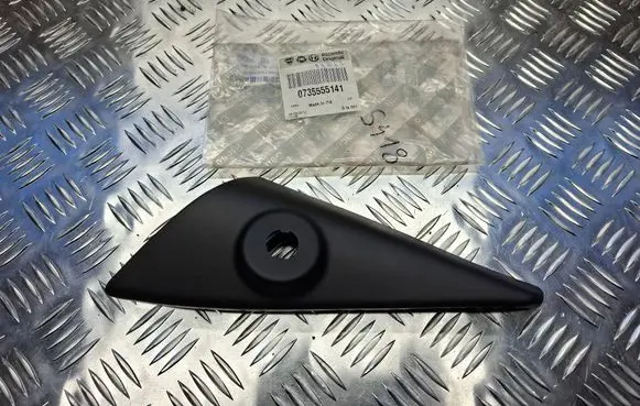 Fiat 500L Front door wing mirror part 735522761 735555141