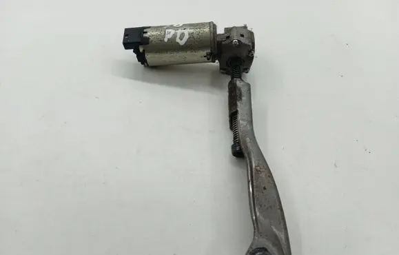 Opel Insignia A Seat adjustment motor 8357025 10294 10132010