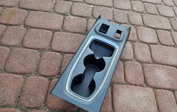 Opel Corsa F Cup holder front 39181020