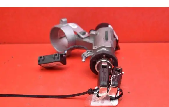 Opel Astra J Ignition lock 20939745
