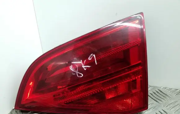 Audi A4 S4 B8 8K Tailgate rear/tail lights 8K9945094