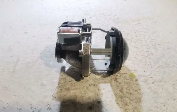 Headlight part