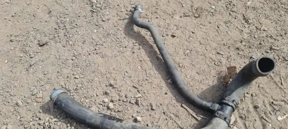 Jeep Patriot Engine coolant pipe/hose