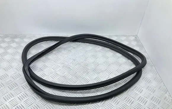 Audi A6 S6 C7 4G Front door rubber seal 4G5