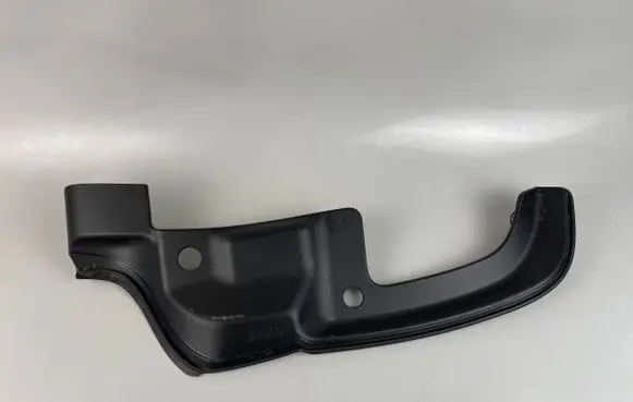 DS Automobiles 7 Crossback Tailgate trim 9819415480