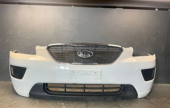 KIA Carens II Front bumper 865111D050 863501D500
