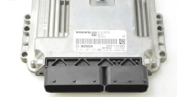 Volvo S60 Engine control unit/module 31312578