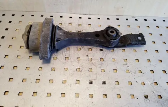 Audi A3 S3 8L Gearbox mount 1J0199851