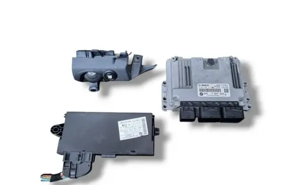 Mini One - Cooper Coupe R56 Engine ECU kit and lock set 0261S07212 7627520