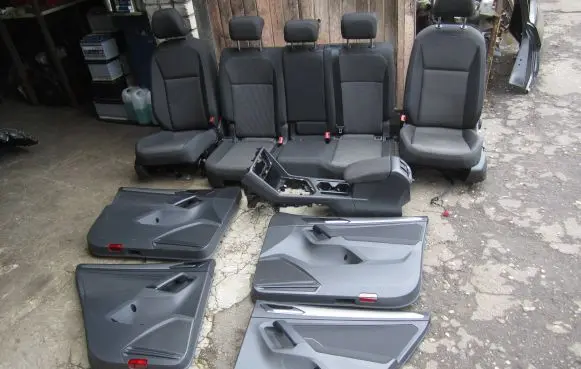 Volkswagen Tiguan Seat and door cards trim set 