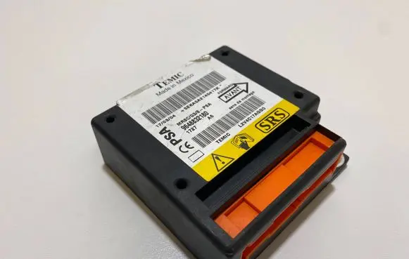 Peugeot 607 Airbag control unit/module 9648832180