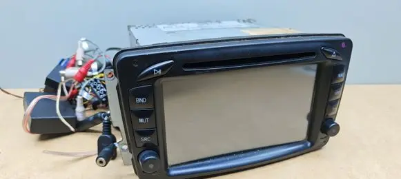 Mercedes-Benz CLK A209 C209 Radio/CD/DVD/GPS head unit 