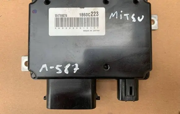 Mitsubishi Outlander Camshaft speed sensor 1860C223