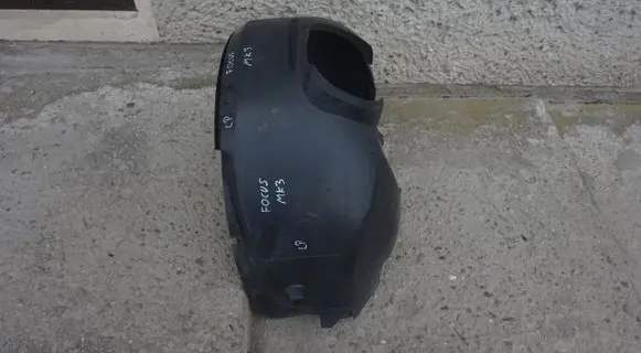 Ford Focus Front arch 