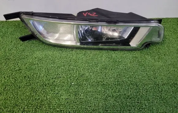 Volkswagen PASSAT B8 Front fog light 3G0941661L