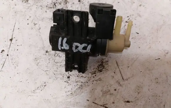 Nissan Qashqai Vacuum valve 8200790180 70181405