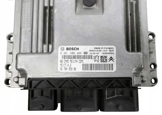 Peugeot 208 Engine control unit/module 9678495980