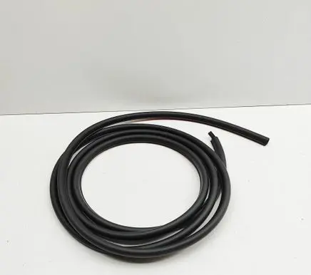 BMW X4 G02 Rubber seal front door (on door) 51727390750 7390750