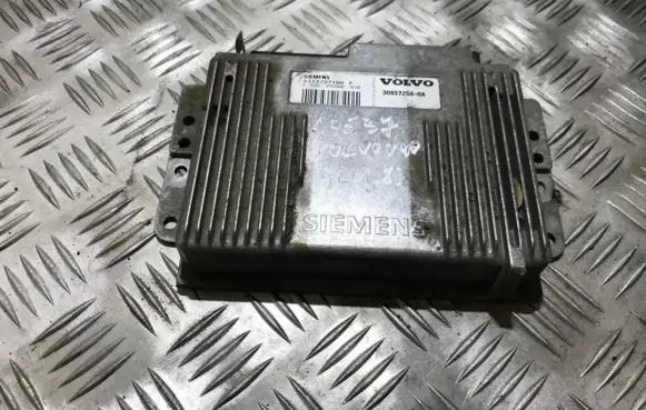 Volvo S40, V40 Engine control unit/module 308572560A 30857256-0A