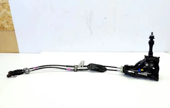 Toyota Yaris Cross Gear shifter/selector 3353002360 112113924