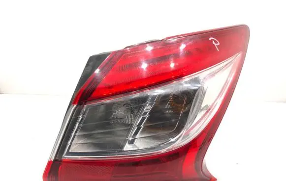 Nissan Pulsar Rear/tail lights 