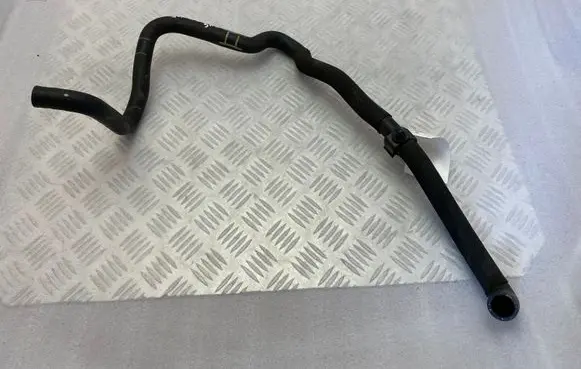 BMW 2 F46 Engine coolant pipe/hose 9250566