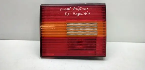 Volkswagen PASSAT B4 Tailgate rear/tail lights 3A9945107