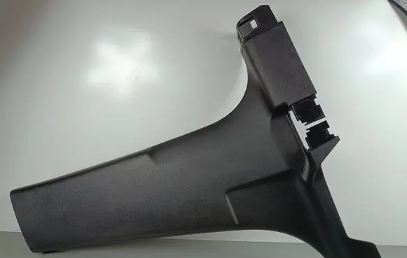 Mitsubishi Outlander IV (B) pillar trim (bottom) 7211A534ZZ