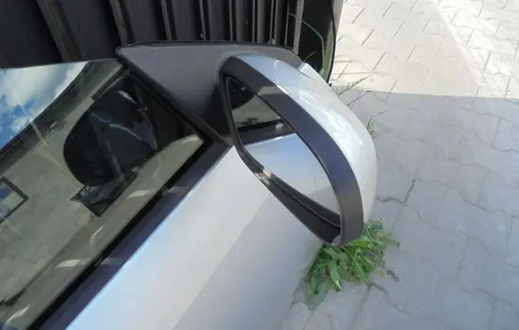 Opel Tigra B Front door electric wing mirror