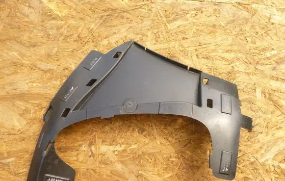 Renault Zoe Front bumper mounting bracket 620439075R
