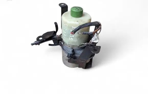 Skoda Fabia Mk2 (5J) Power steering pump 6R0423156B