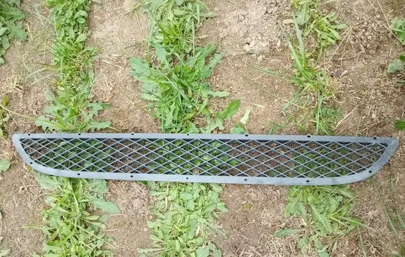 Citroen Jumper Front bumper upper radiator grill 1307987070