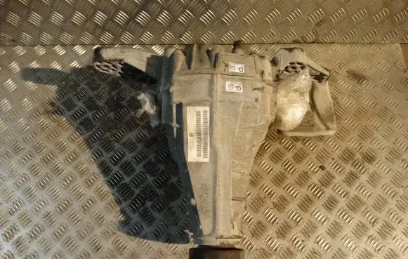 Porsche Macan (95B) Rear differential 95B525015J